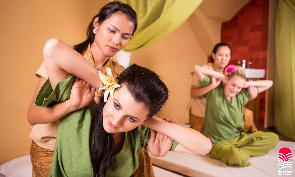 Традиционный тайский массаж в SunriseSpa